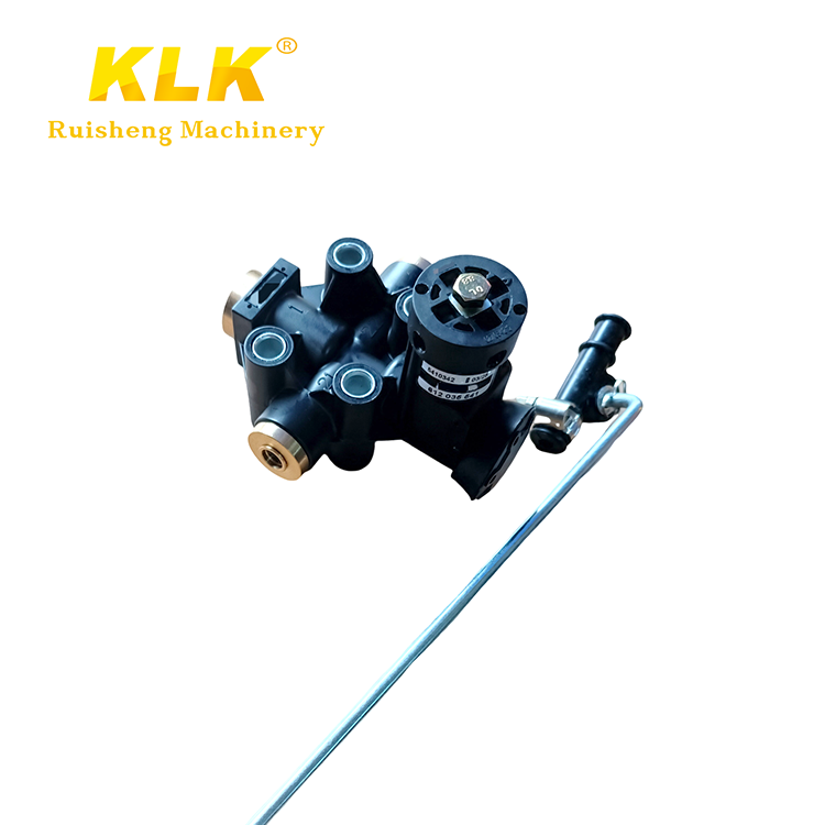 612035541 Height Control Valve Chinese Bus Parts Supplier For Yutong Higer Kinglong Zhongtong Bus Spare Parts